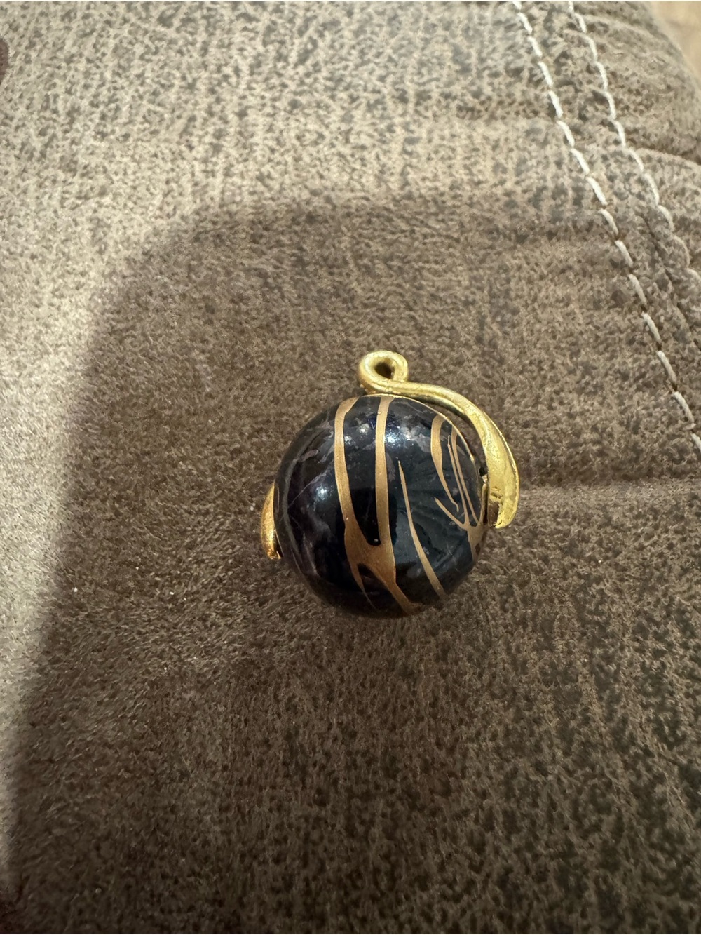 Gold Accent Black Swirl Pendant